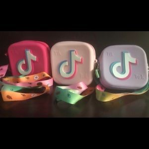 Tictoc mini purses